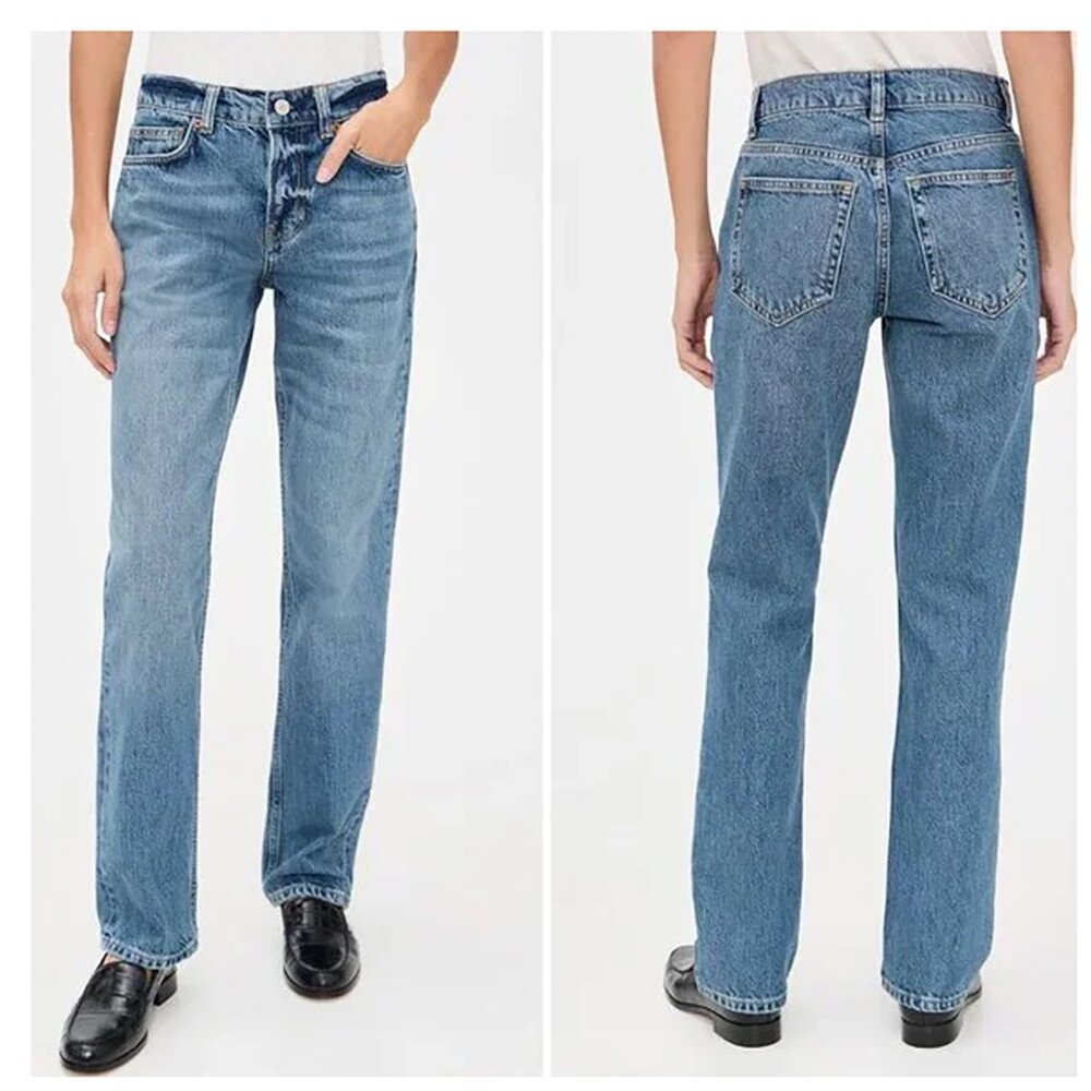 Reformation | Greer Mid Rise Straight Jeans | 26